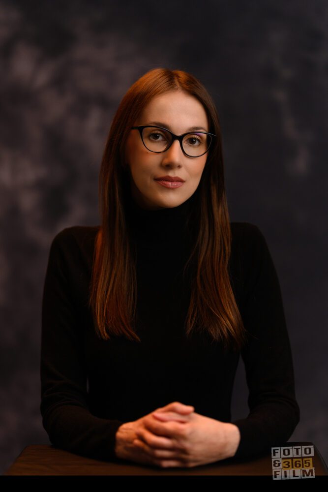 Sedinta foto portret fotografii profesionale bucuresti sector 2